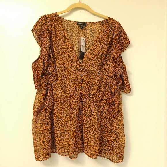 SOLD!--Topshop Animal Print Plisse Blouse, Rusty Brown/Black, Size 14 - Picture 3 of 7